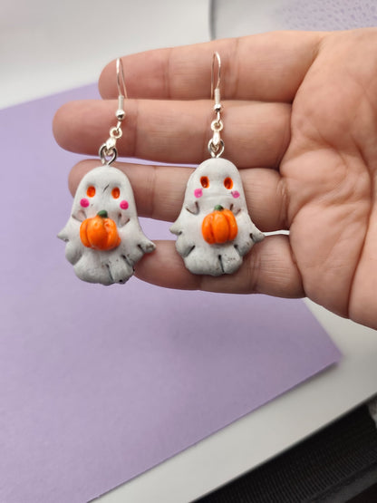 Pendientes Fantasmas Blancos
